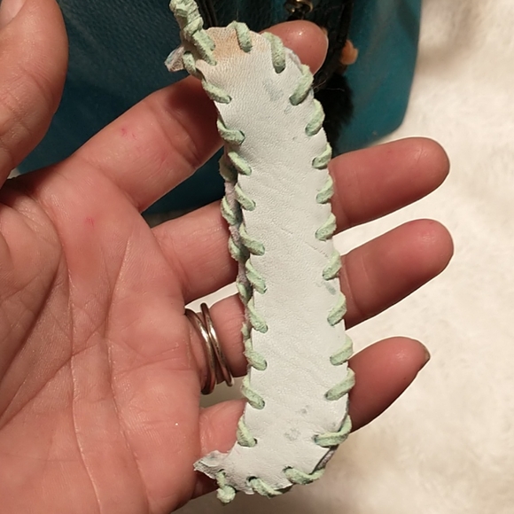 Leather Canoe Bag Charm/ Key Chain - Picture 4 of 4